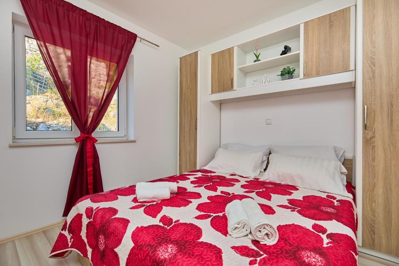 Apartments Baro Maranovići Zewnętrze zdjęcie