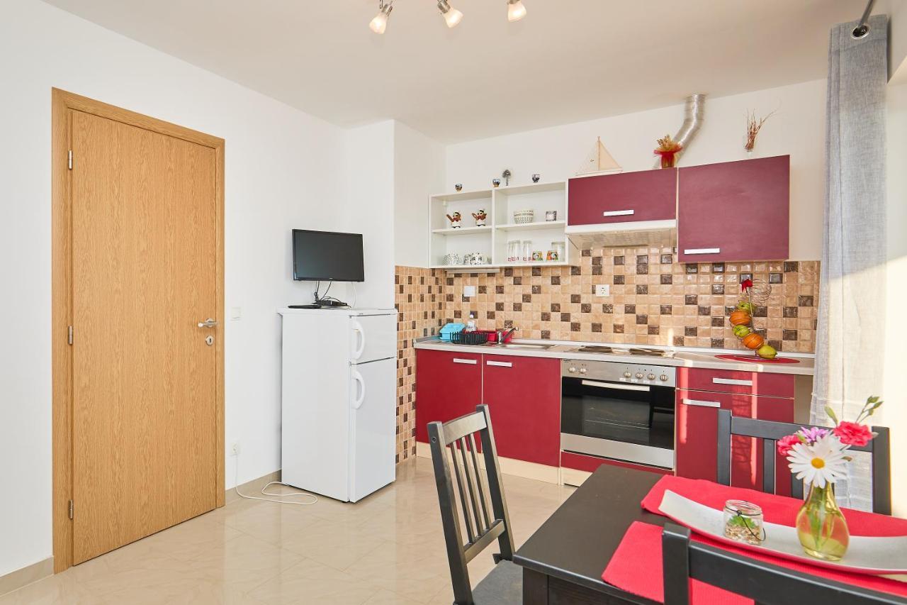 Apartments Baro Maranovići Zewnętrze zdjęcie